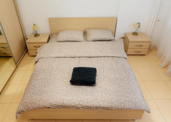 House Of Parlament Boekarest