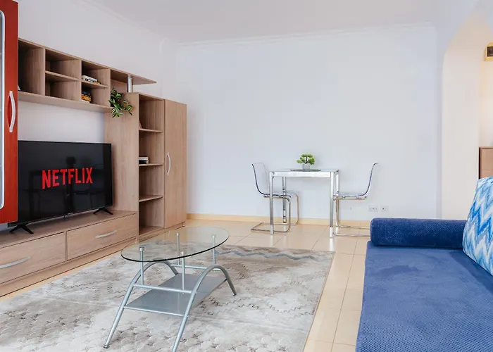 House Of Parlament Appartement Boekarest